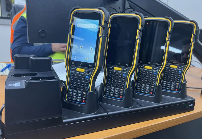 Docking station for waterproof Scanners